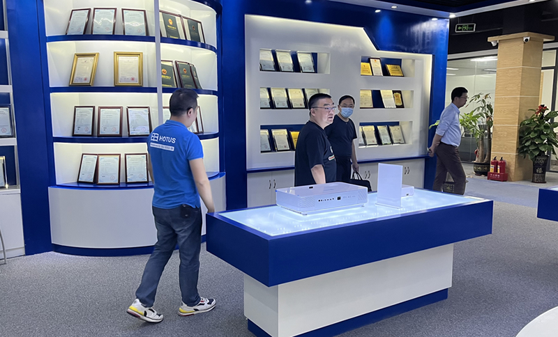 公司展厅.jpg