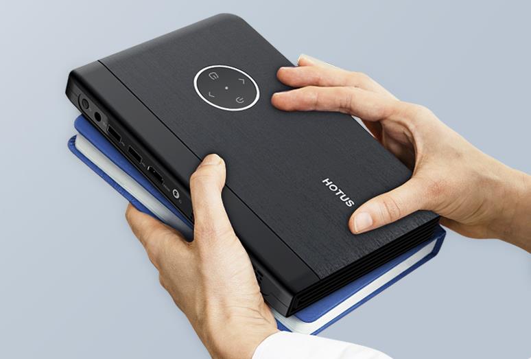 Say goodbye to plug-in and weight constraints, portable projectors enhance new o