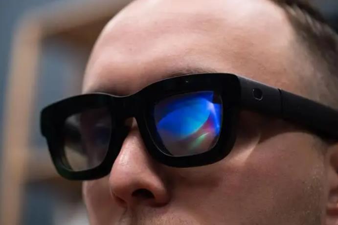 Fusion of Vision: Hotus Technology and Meta Usher in the Era of Intelligence
