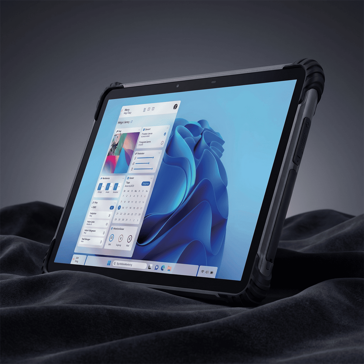 Hotus ST13‑J 13.3" Rugged Industrial Tablet